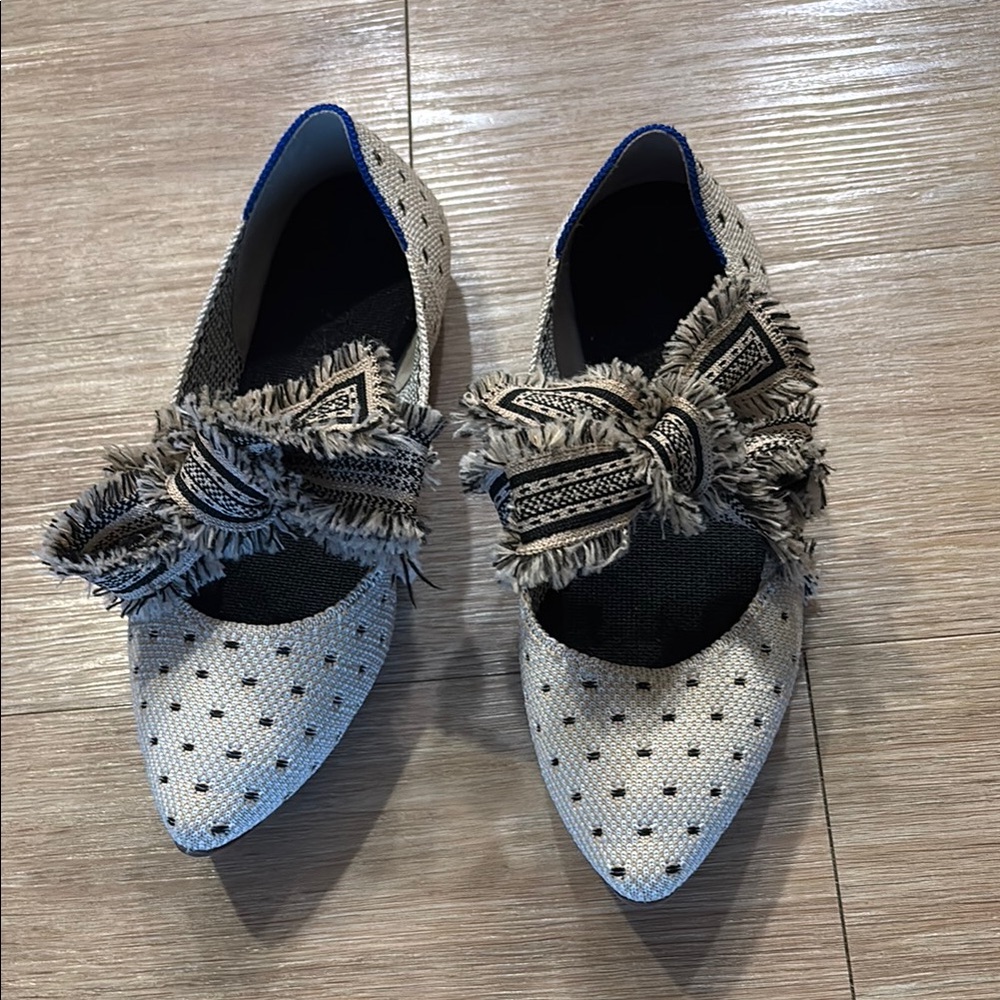 Rothy's Tuxedo Mary Janes